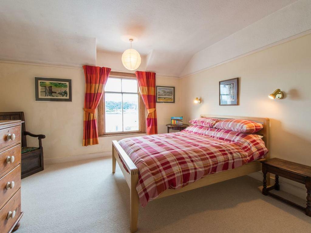 Glan Y Mor, 147 Station Road Apartment Deganwy Bagian luar foto